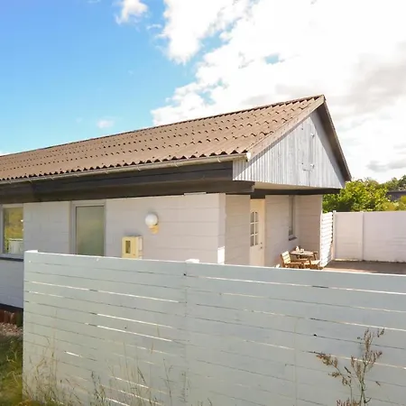 Holiday home Beautiful In With Wifi